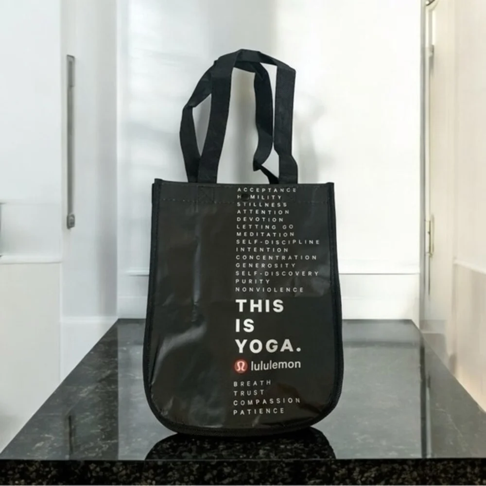 Lululemon Black White Small Shopper Tote Reusable Shoulder Bag Excellent